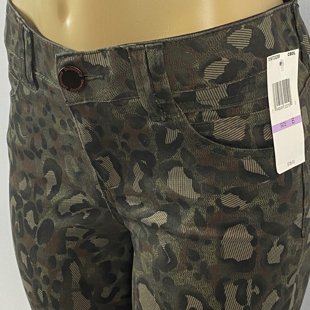 Democracy Leopard Print Ab Technology Jeggings - Picture 2 of 9